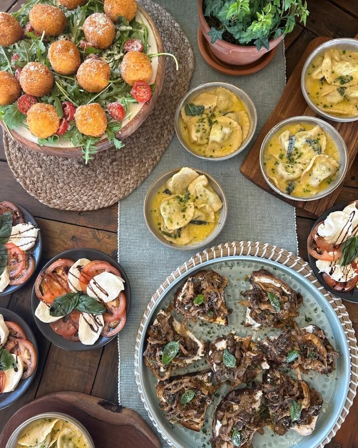 Featured image for “Italian-Style Function Pack: Affordable Group Dining at Spinifex Cable Beach”