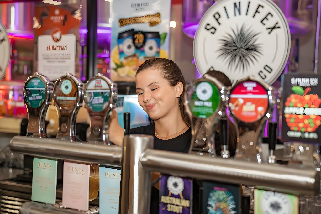 Featured image for “Daily Happy Hour at Spinifex Cable Beach”
