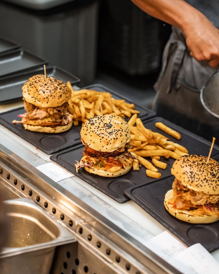 Featured image for “15% Off Burgers and Pizzas at Spinifex Cable Beach”